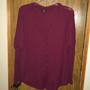 Size Medium a.n.a v-neck button up thermal